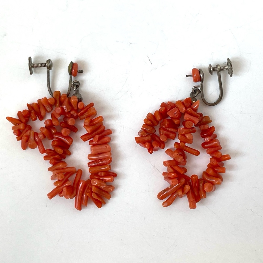 Vintage 1940s Authentic Branch Coral French Screw Back Dangle in Earrings